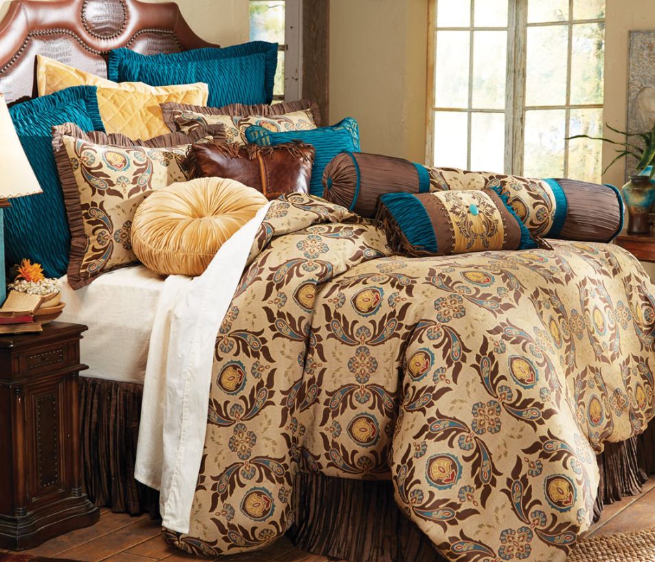 Loretta Bedding